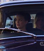 S04E01_362.jpg