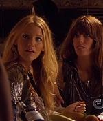 S04E01_441.jpg