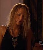 S04E01_568.jpg