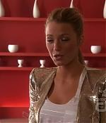 S04E02_205.jpg