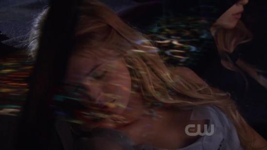 S04E09_798.jpg