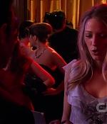 S04E09_535.jpg