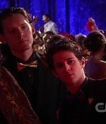 S04E09_549.jpg