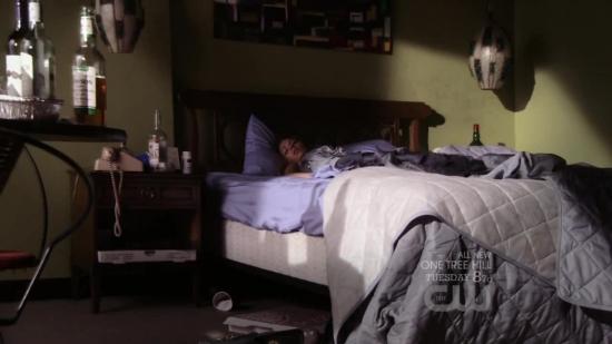 Click to view full size image
==============
S04E10_007.jpg S04E10_007.jpg