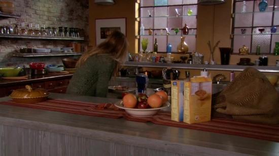 Click to view full size image
==============
S04E10_201.jpg S04E10_201.jpg