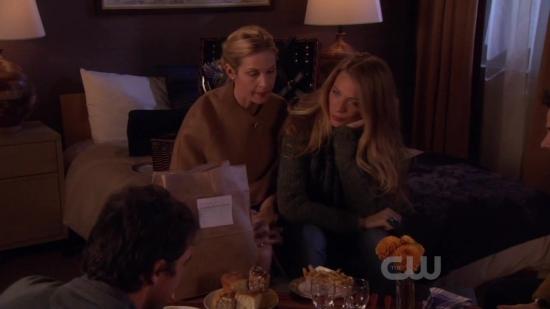 Click to view full size image
==============
S04E10_428.jpg S04E10_428.jpg