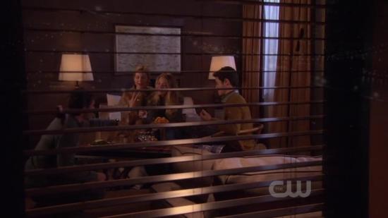 S04E10_447.jpg