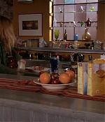 S04E10_205.jpg