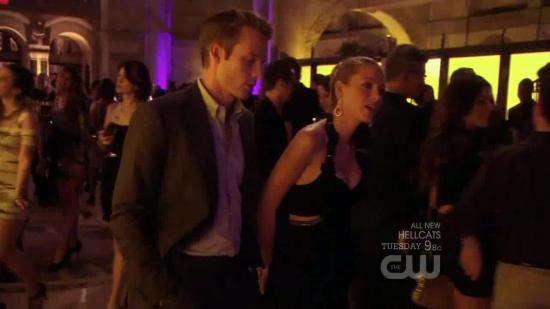 Click to view full size image
==============
S04E13_352.jpg S04E13_352.jpg