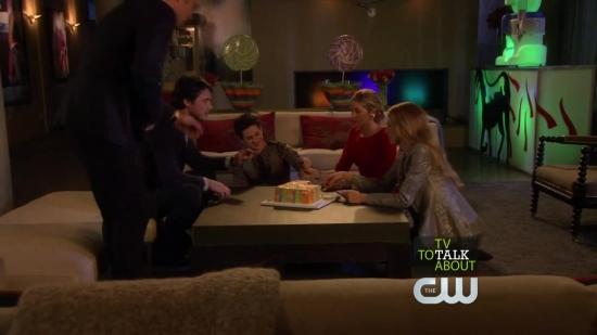 Click to view full size image
==============
S04E16_598.jpg S04E16_598.jpg