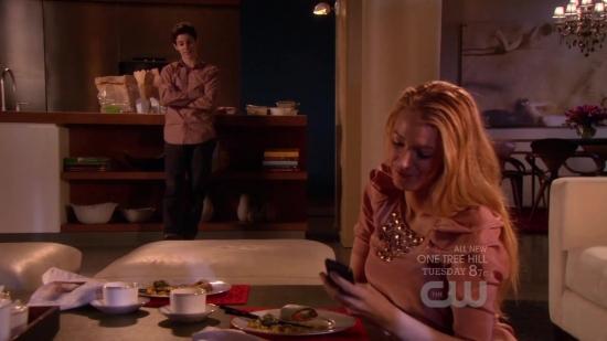 Click to view full size image
==============
S04E20_151.jpg S04E20_151.jpg