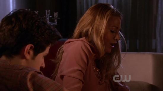 S04E20_206.jpg