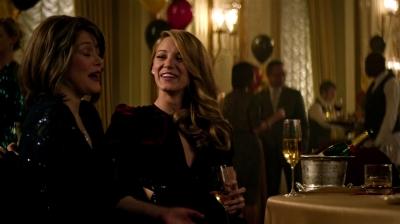 Click to view full size image
==============
blakelively-ageadaline-01230.jpg blakelively-ageadaline-01230.jpg
