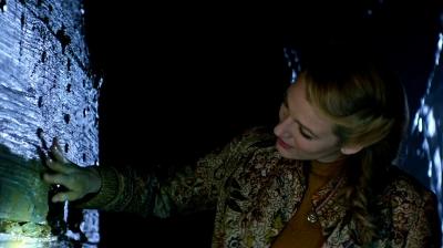 Click to view full size image
==============
blakelively-ageadaline-01917.jpg blakelively-ageadaline-01917.jpg