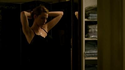 Click to view full size image
==============
blakelively-ageadaline-04794.jpg blakelively-ageadaline-04794.jpg