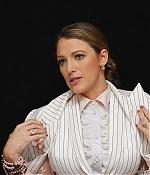 blake-lively-a-simple-favor-press-conference-in-nyc-81918-7.jpg