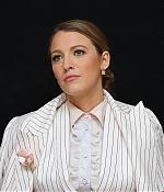 blake-lively-a-simple-favor-press-conference-in-nyc-81918-9.jpg