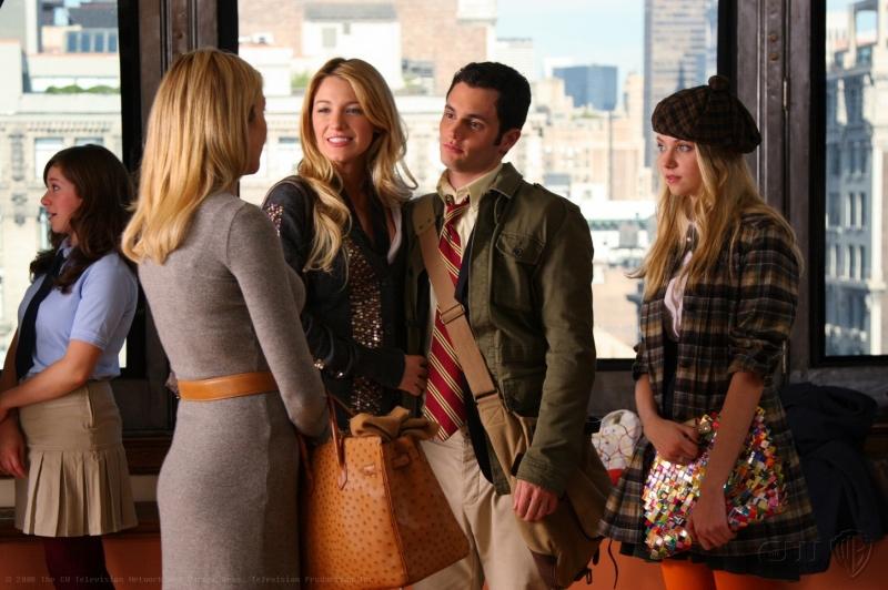 Click to view full size image
==============
GossipGirl_1x10_Stills_283429.jpg GossipGirl_1x10_Stills_283429.jpg